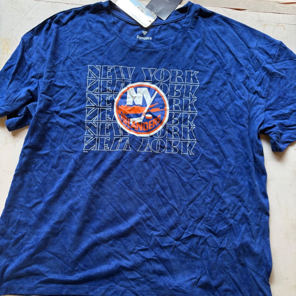 Fanatics NHL New York Islanders Youth XL Blue Graphic T-Shirt New with Tags